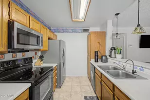 255 S Kyrene Rd, Chandler, AZ 85226 - Photo 10