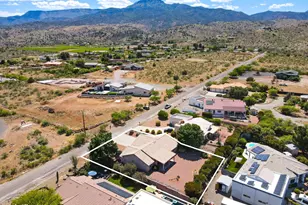 810 Black Hills Dr, Clarkdale, AZ 86324 - Photo 2