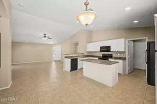 12502 W Grant St, Avondale, AZ 85323 - Photo 10