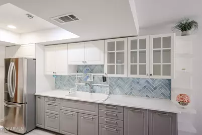 5114 E Monte Vista Road, Phoenix, AZ 85008 - Photo 6