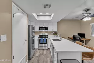 18811 N 19th Ave, Phoenix, AZ 85027 - Photo 1