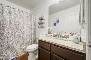 1616 W Burgess Ln, Phoenix, AZ 85041 - Photo 12