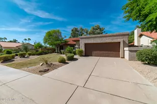 9210 N 104th Pl, Scottsdale, AZ 85258 - Photo 32