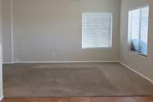 3509 W Glass Ln, Phoenix, AZ 85041 - Photo 10