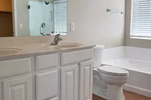 3509 W Glass Ln, Phoenix, AZ 85041 - Photo 8