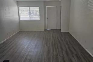 3810 E Earll Dr, Phoenix, AZ 85018 - Photo 8