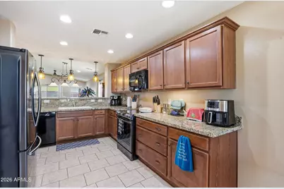 2215 E Hazeltine Way, Gilbert, AZ 85298 - Photo 18