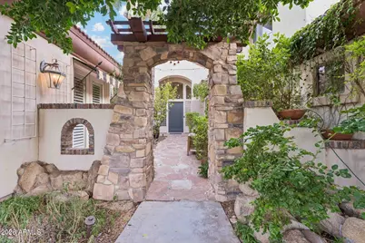 3921 E Fairfield Circle, Mesa, AZ 85205 - Photo 14