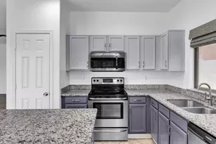 1620 S 80th Dr, Phoenix, AZ 85043 - Photo 10