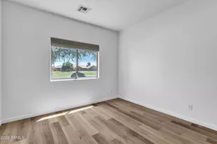 1620 S 80th Dr, Phoenix, AZ 85043 - Photo 16