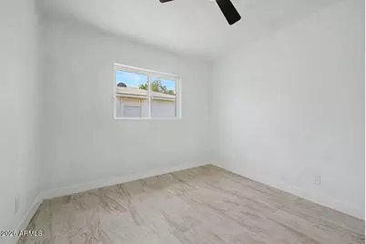 2827 W Cavalier Drive, Phoenix, AZ 85017 - Photo 16