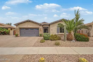 14468 W Desert Flower Dr, Goodyear, AZ 85395 - Photo 2