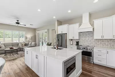 41014 N Republic Way, Anthem, AZ 85086 - Photo 2