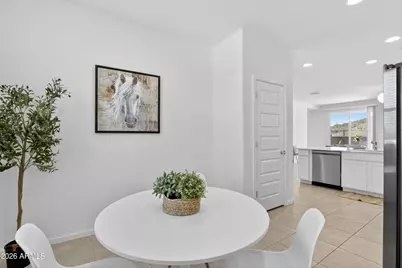 3253 W Juniper Canyon Drive, Phoenix, AZ 85083 - Photo 12