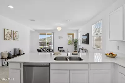 3253 W Juniper Canyon Drive, Phoenix, AZ 85083 - Photo 6