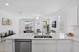 3253 W Juniper Canyon Dr, Phoenix, AZ 85083 - Photo 6