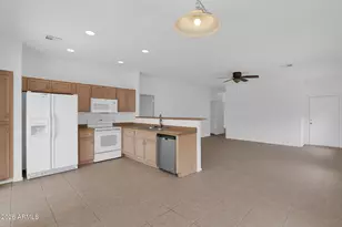 5820 S 26th Pl, Phoenix, AZ 85040 - Photo 10
