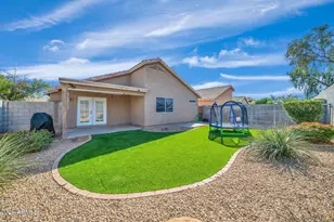 13418 N 74th Ln, Peoria, AZ 85381 - Photo 4
