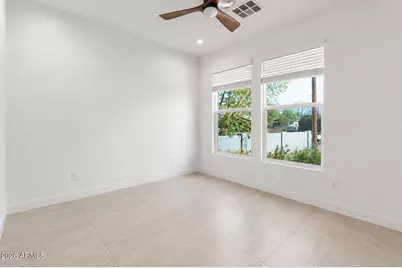 2826 N 28th Place, Phoenix, AZ 85008 - Photo 8