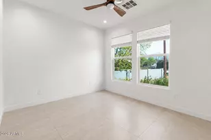 2826 N 28th Pl, Phoenix, AZ 85008 - Photo 8