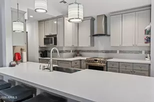 5811 E Crocus Dr, Scottsdale, AZ 85254 - Photo 8