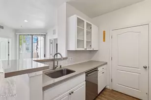 1701 E Colter St, Phoenix, AZ 85016 - Photo 10