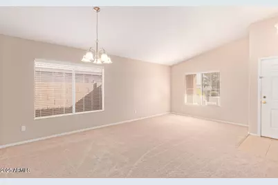 3570 S Moccasin Trail, Gilbert, AZ 85297 - Photo 2