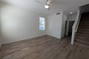 15240 N 142nd Ave, Surprise, AZ 85379 - Photo 8