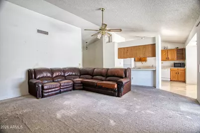 401 W Rosemonte Drive, Phoenix, AZ 85027 - Photo 8