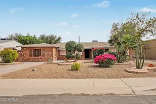 1739 E Luke Ave, Phoenix, AZ 85016 - Photo 2