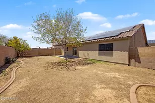 13857 W Cottonwood St, Surprise, AZ 85374 - Photo 32