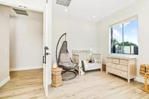 7417 E Paradise Dr, Scottsdale, AZ 85260 - Photo 32