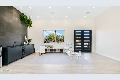 7417 E Paradise Drive, Scottsdale, AZ 85260 - Photo 18