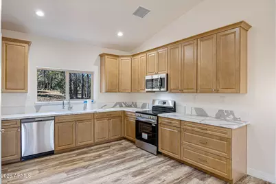 2273 Constellation Circle, Overgaard, AZ 85933 - Photo 14