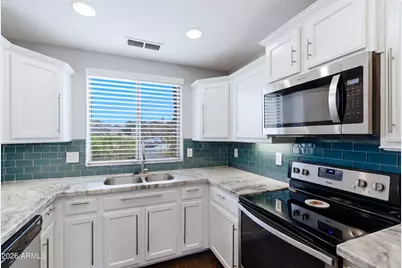 14635 N 87th Drive, Peoria, AZ 85381 - Photo 18