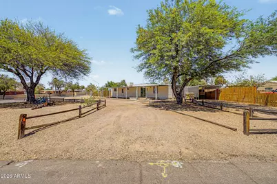 15801 N 67th Avenue, Glendale, AZ 85306 - Photo 4
