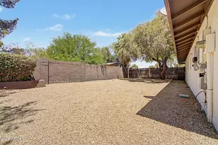 3707 E Desert Cove Ave, Phoenix, AZ 85028 - Photo 34