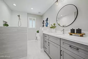 3707 E Desert Cove Ave, Phoenix, AZ 85028 - Photo 8