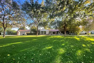 333 W Rose Ln, Phoenix, AZ 85013 - Photo 2