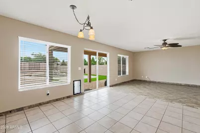 11319 W Madisen Ellise Drive, Surprise, AZ 85378 - Photo 4