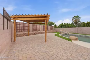 11319 W Madisen Ellise Dr, Surprise, AZ 85378 - Photo 34