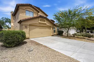 4512 E Mossman Rd, Phoenix, AZ 85050 - Photo 1