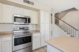 4512 E Mossman Rd, Phoenix, AZ 85050 - Photo 12