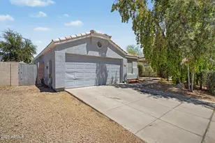 15644 W Hammond Dr, Goodyear, AZ 85338 - Photo 2