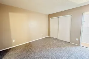 2804 N 43rd Ave, Phoenix, AZ 85009 - Photo 12