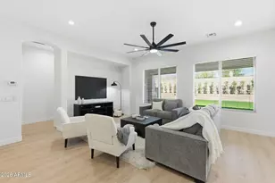4013 S Pleasant Pl, Chandler, AZ 85248 - Photo 4