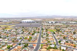 6675 N 84th Dr, Glendale, AZ 85305 - Photo 2