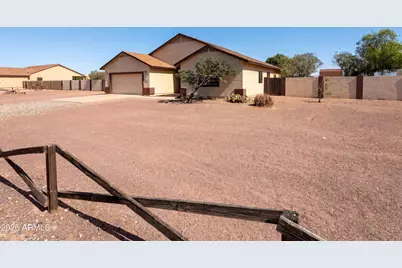 29918 N 225th Avenue, Wittmann, AZ 85361 - Photo 22