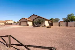29918 N 225th Ave, Wittmann, AZ 85361 - Photo 22