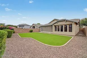 1657 E Baker Dr E, San Tan Valley, AZ 85140 - Photo 18